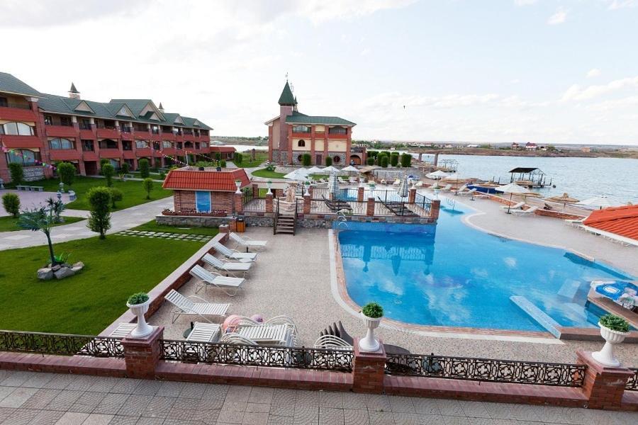 Morelux Boutique Hotel Kapčagaj Exteriér fotografie