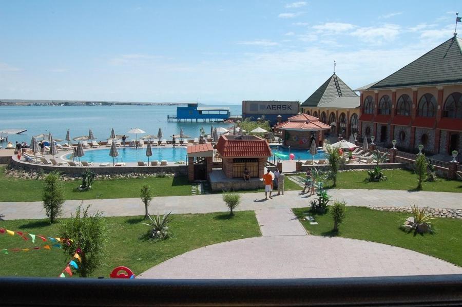Morelux Boutique Hotel Kapčagaj Exteriér fotografie
