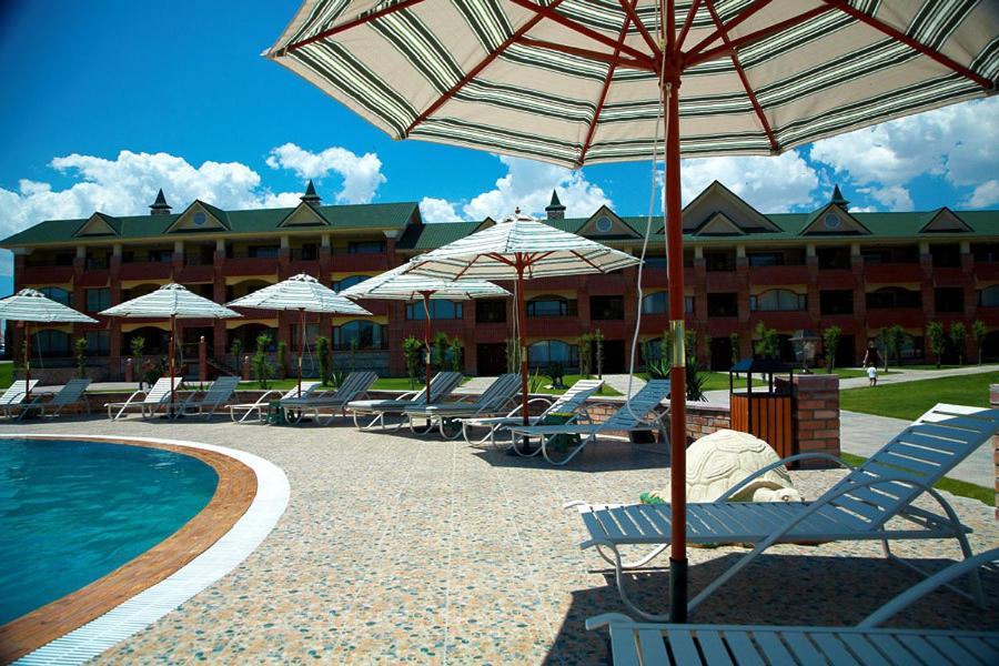 Morelux Boutique Hotel Kapčagaj Exteriér fotografie