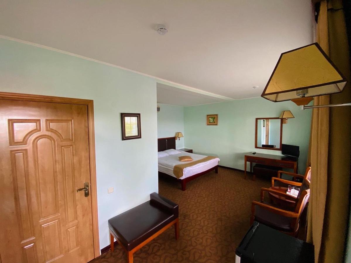 Morelux Boutique Hotel Kapčagaj Exteriér fotografie