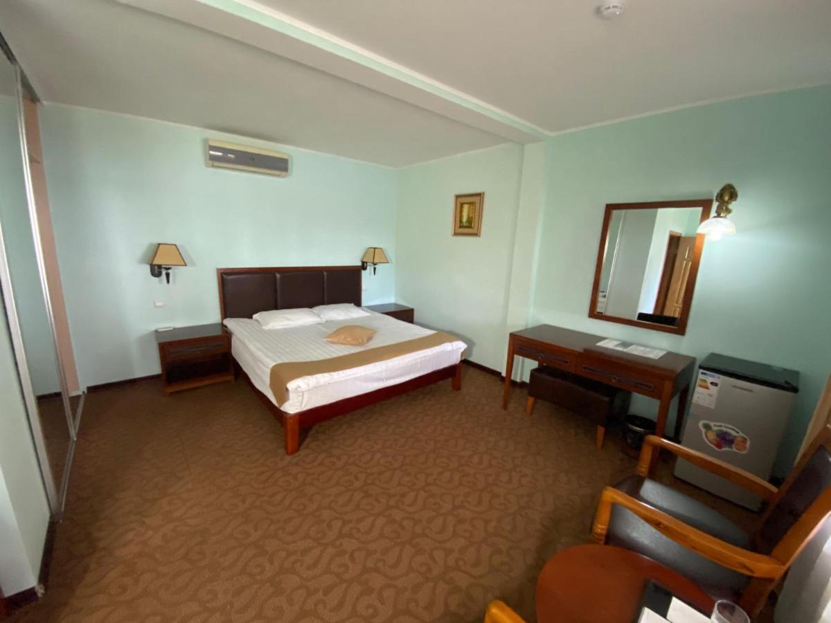 Morelux Boutique Hotel Kapčagaj Exteriér fotografie