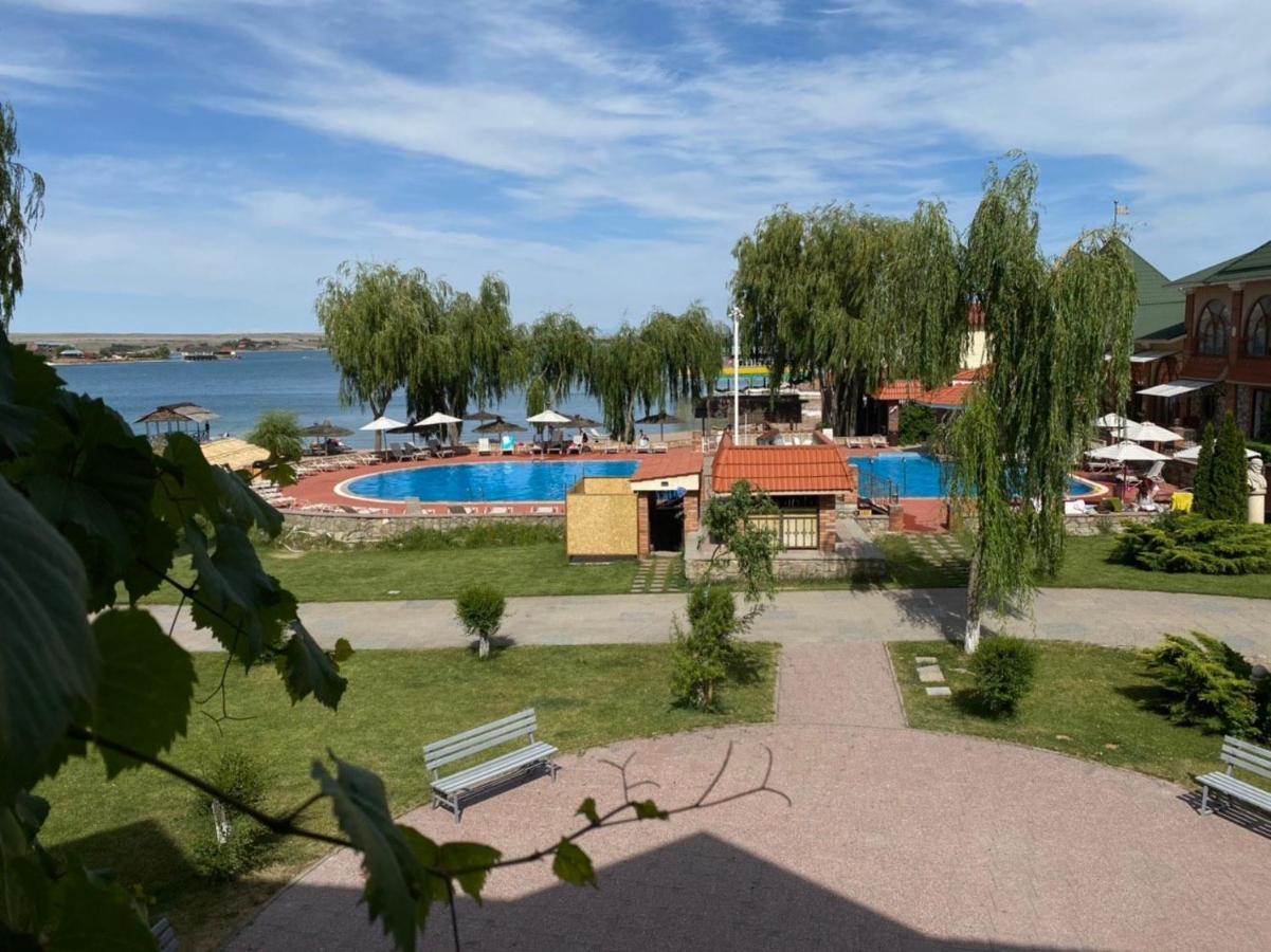 Morelux Boutique Hotel Kapčagaj Exteriér fotografie